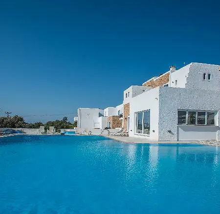 Naxos Holidays 3*