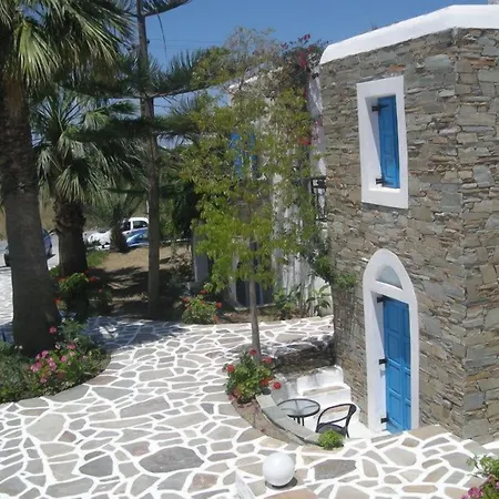 Naxos Holidays Отель Naxos City