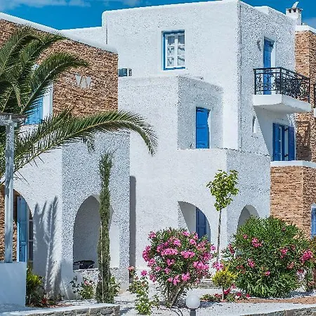 Naxos Holidays Hotel