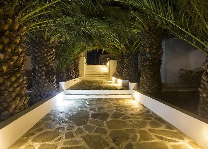 호텔 Naxos Holidays 3*