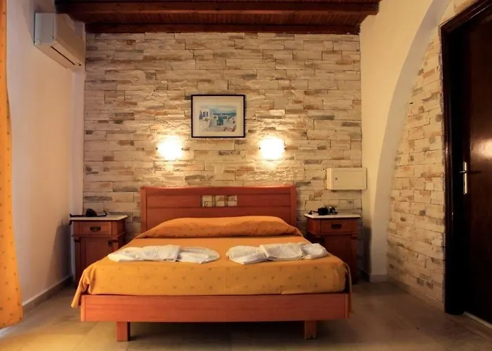 Naxos Holidays 호텔 Naxos City