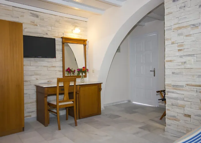 Naxos Holidays Naxos City