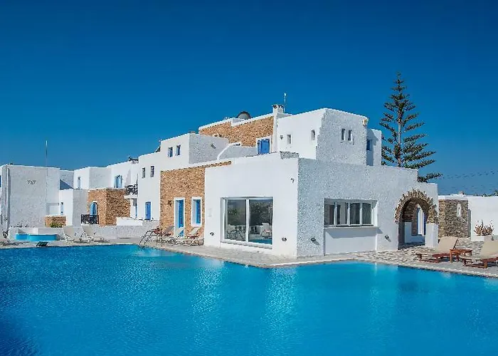 Naxos Holidays 호텔 3*