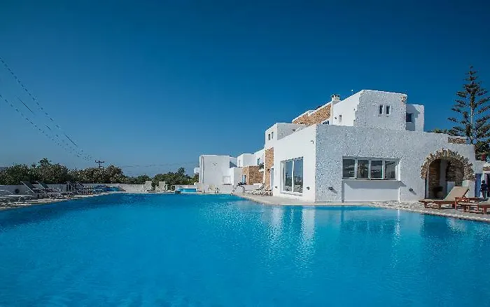 Naxos Holidays 3*